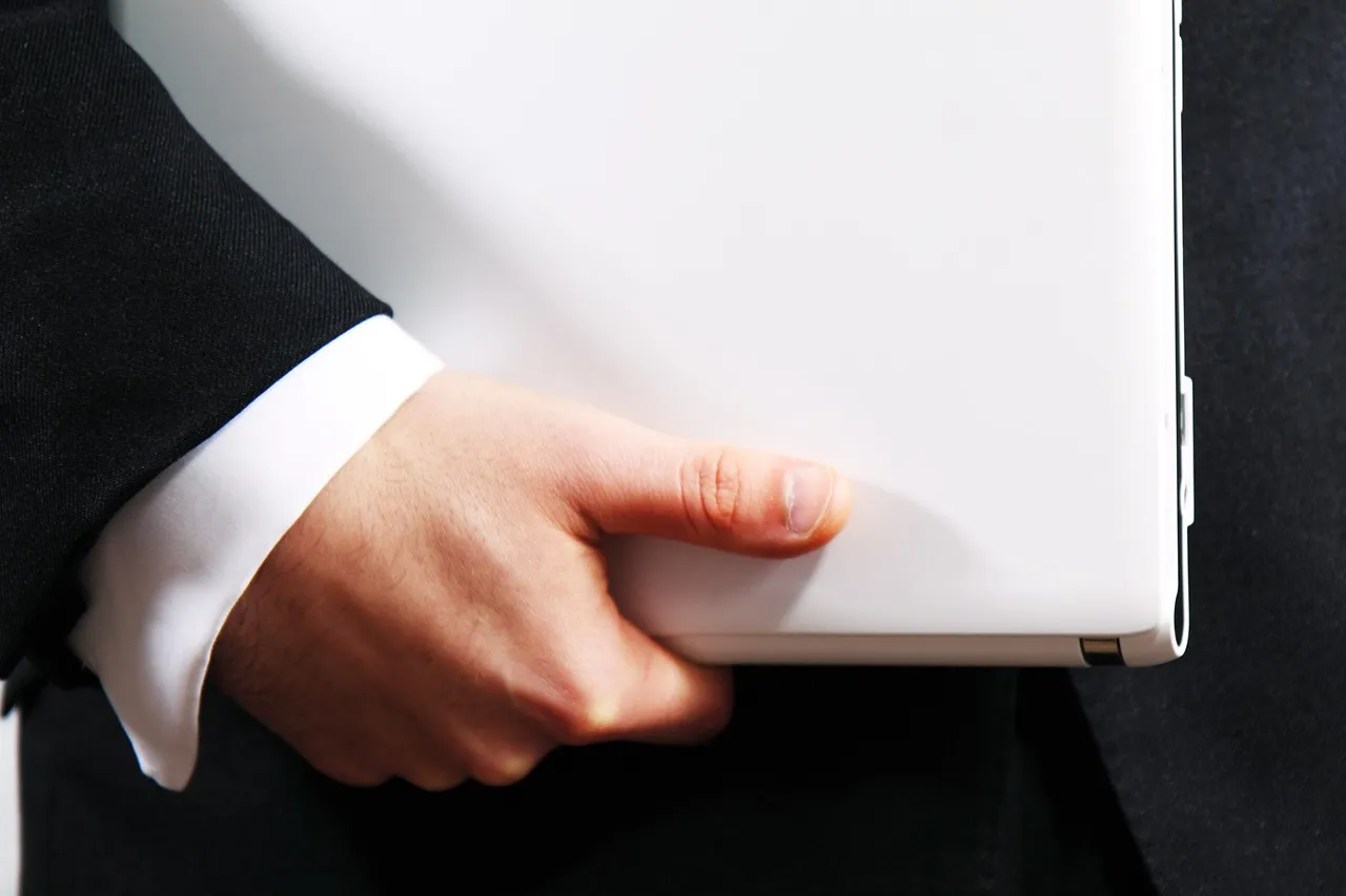 découvrez les compétences essentielles d'un chef de projet, de la gestion du temps à la communication efficace. apprenez comment ces savoir-faire peuvent faire la différence dans la réussite de vos projets.